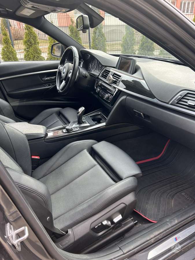 BMW 328, 2.0 l., Седан