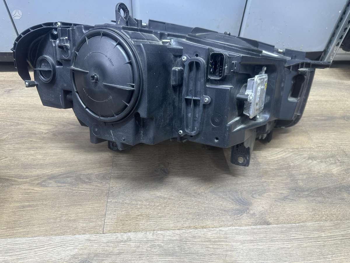 BMW X5 lights