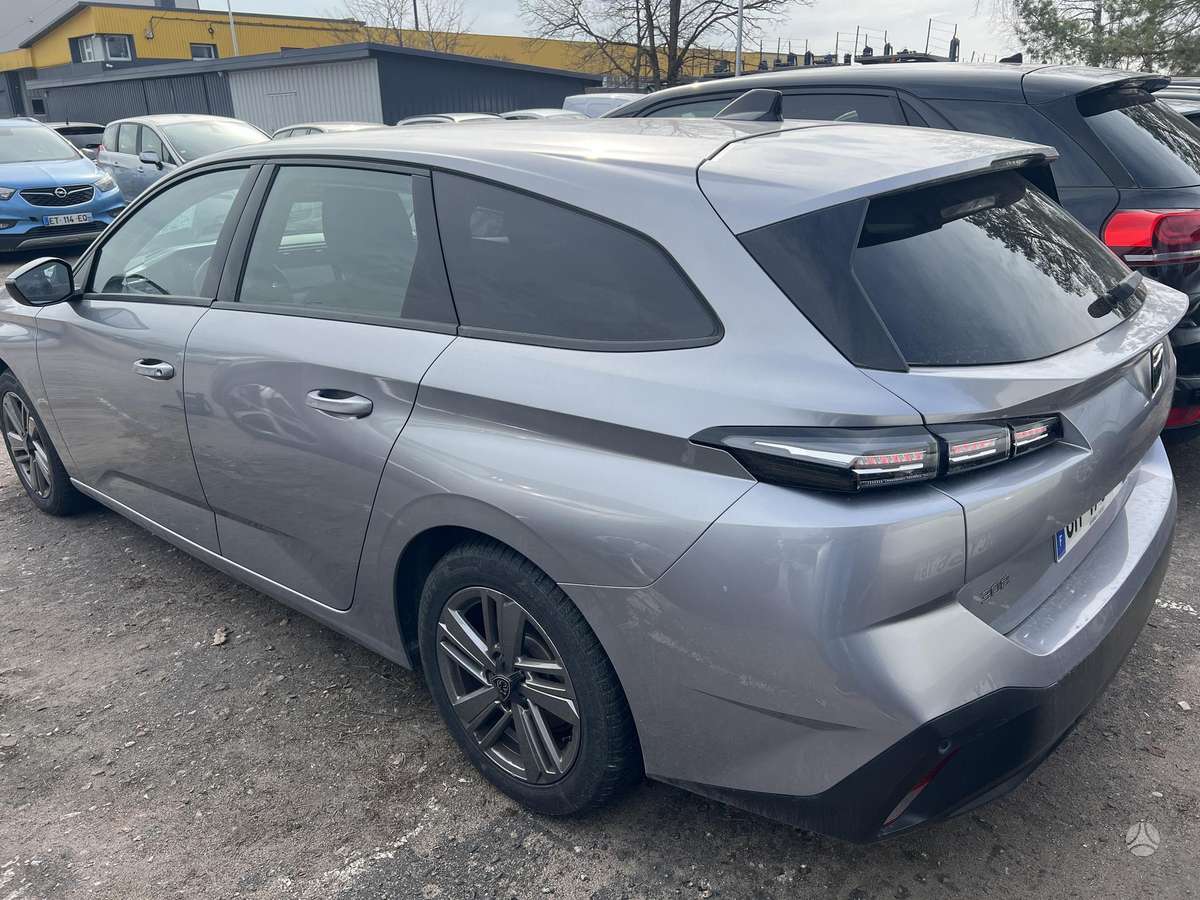 Peugeot 308 - 4