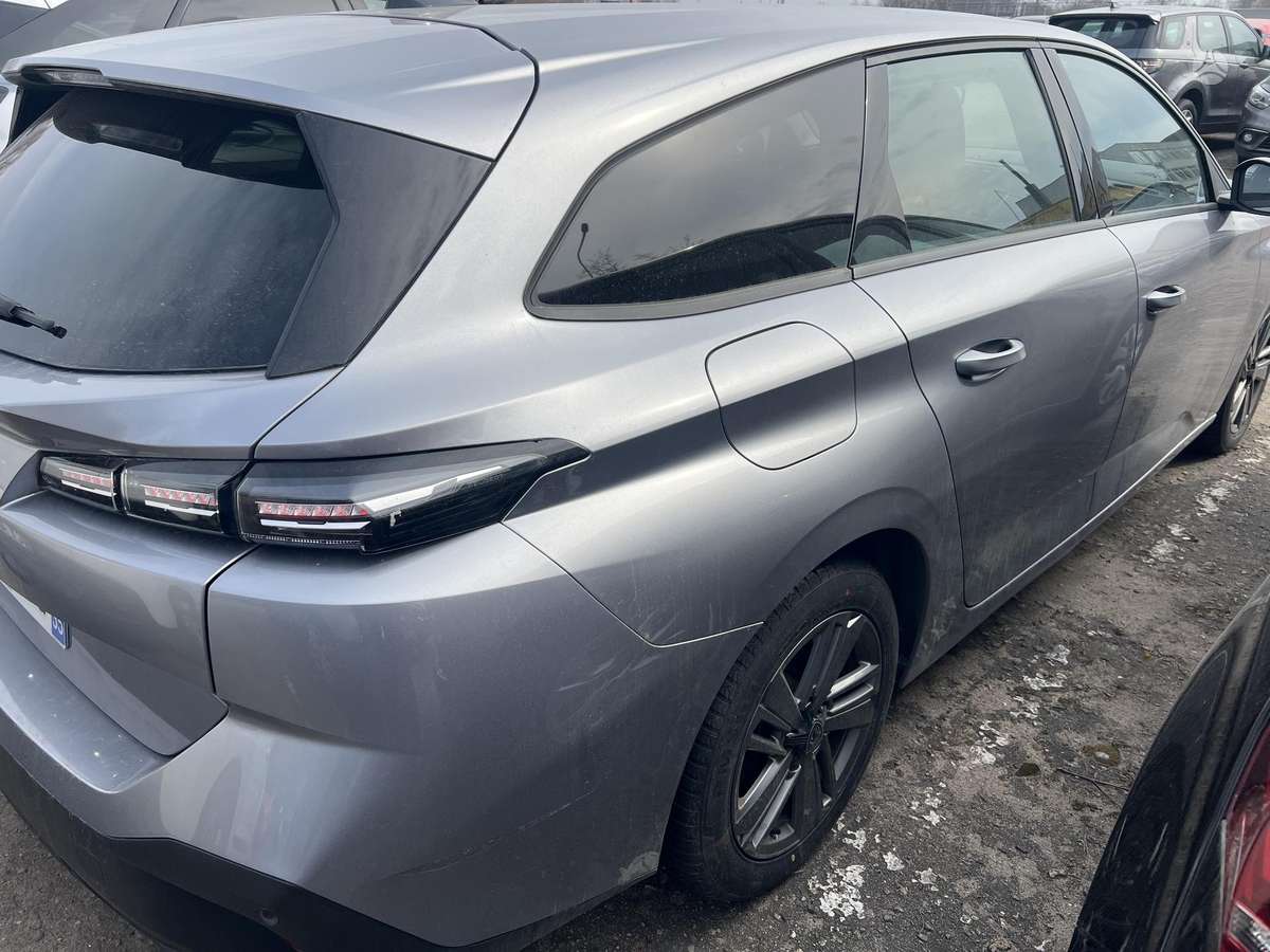 Peugeot 308 - 5