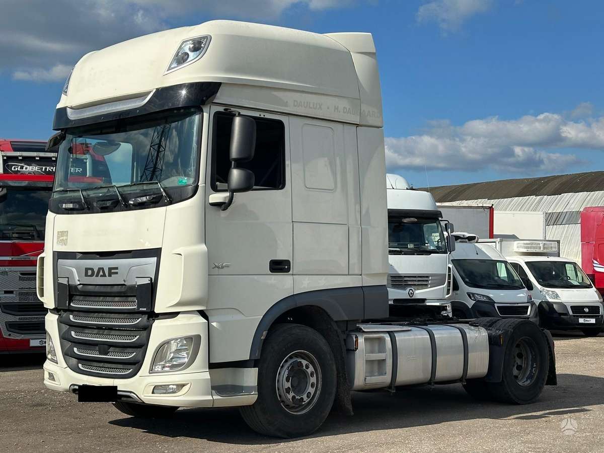 DAF XF106.480, double sleeper