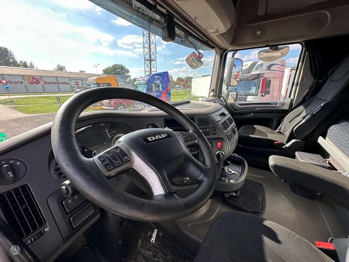 DAF XF106.480, double sleeper