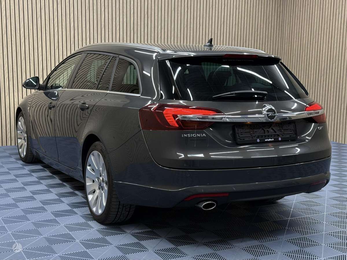 Opel Insignia, 2.0 l., Универсал