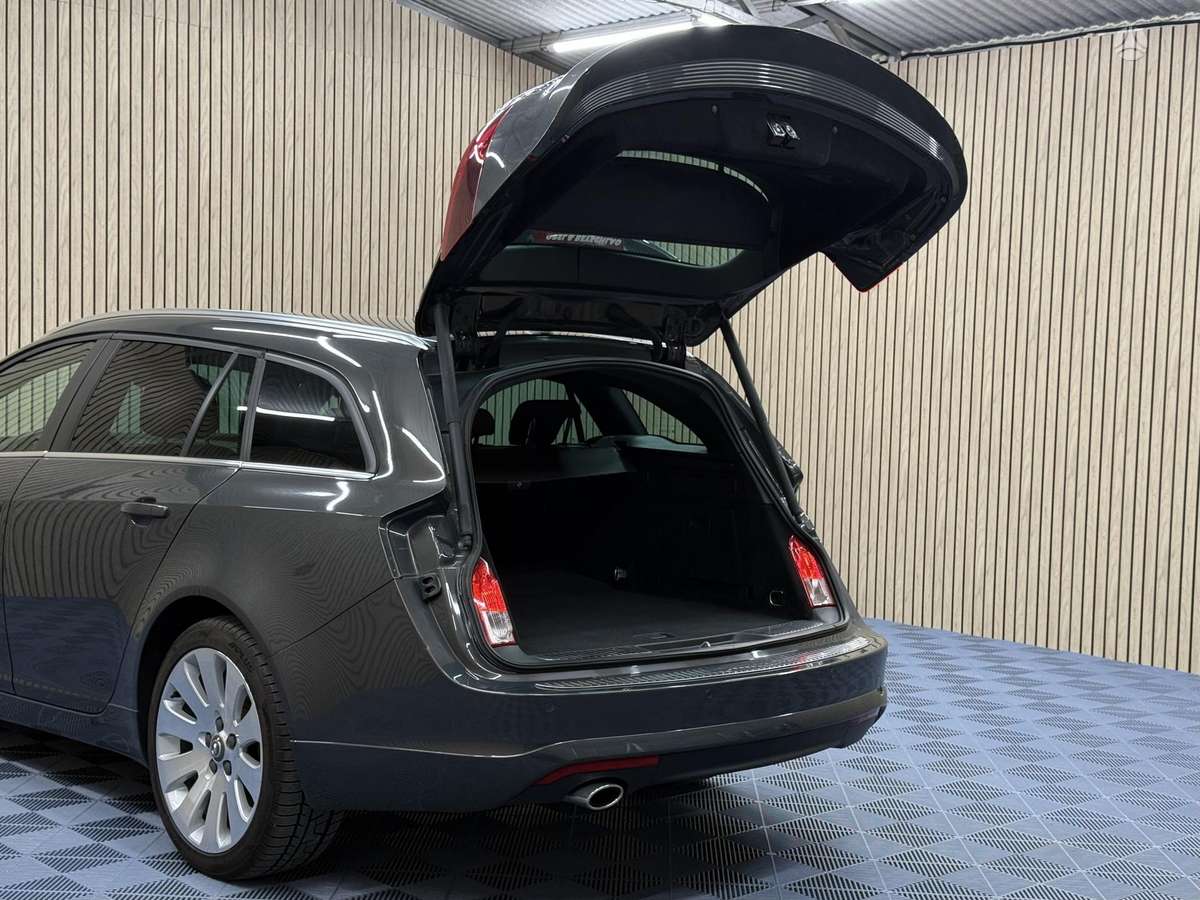 Opel Insignia, 2.0 l., Универсал