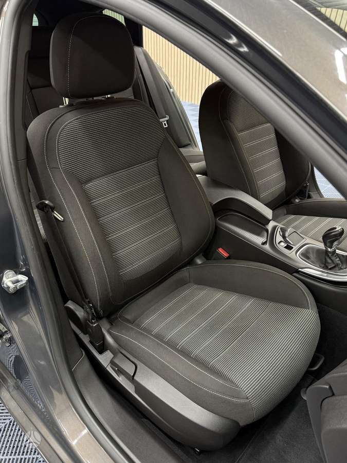 Opel Insignia, 2.0 l., Универсал