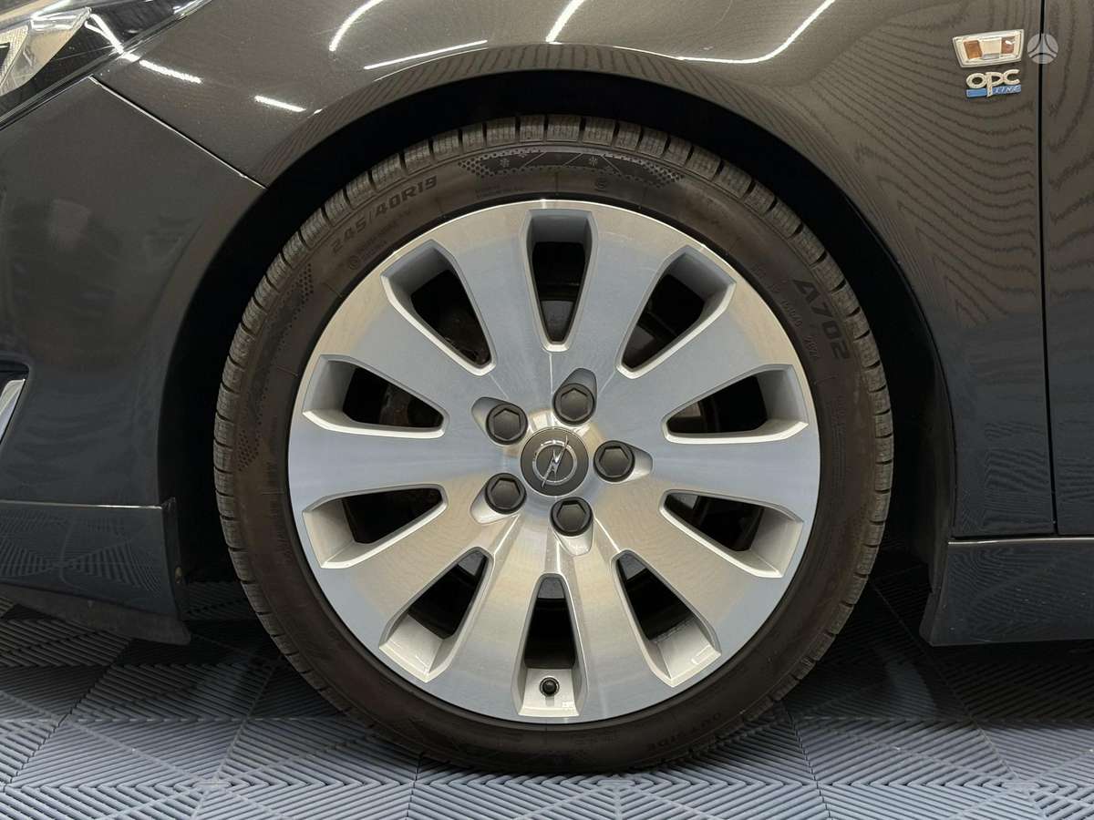 Opel Insignia, 2.0 l., Универсал