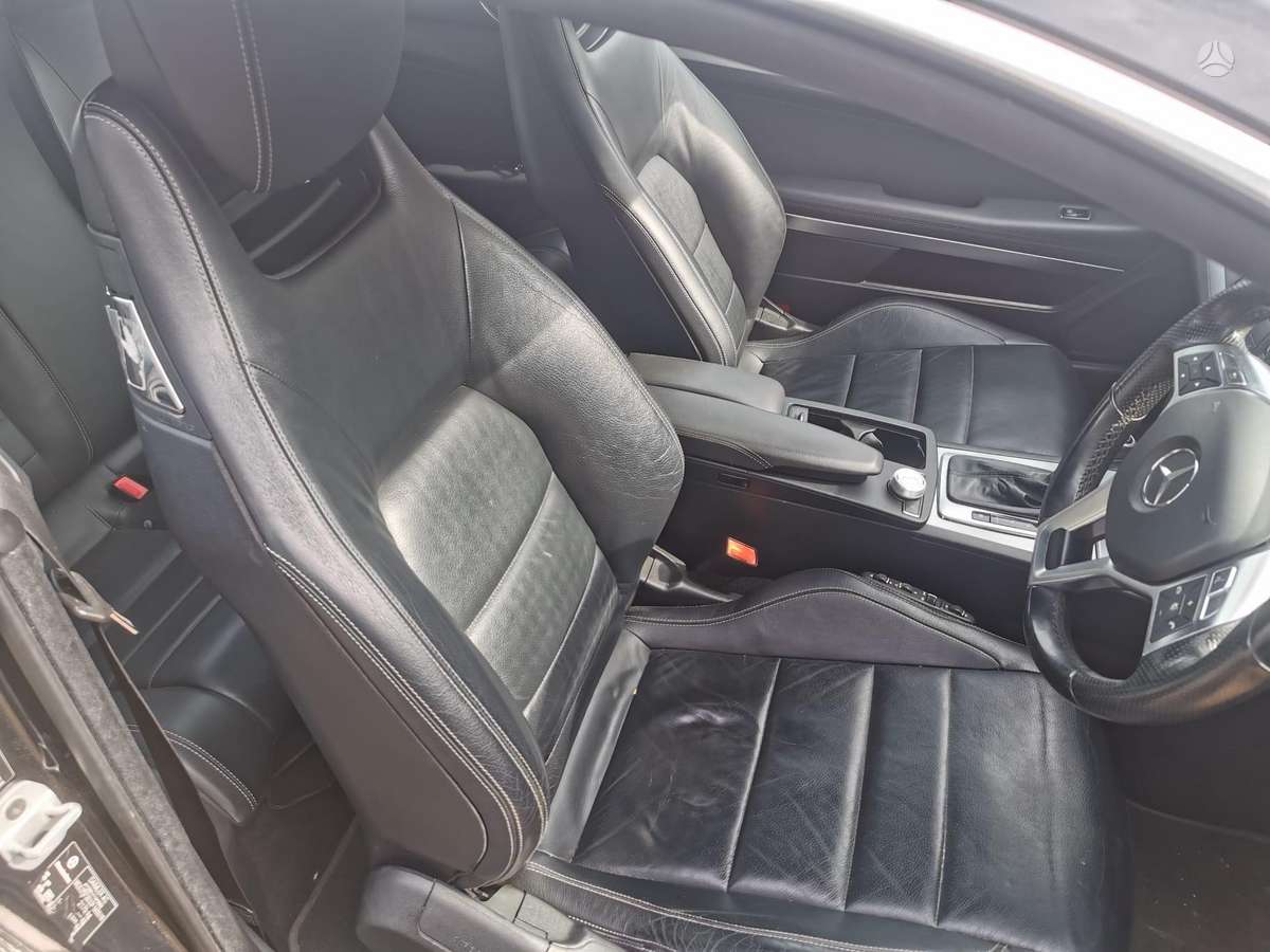 Mercedes-Benz E250