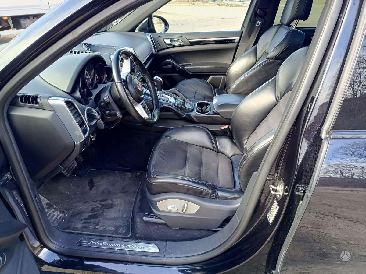 Porsche Cayenne, 3.6 l., off-road / crossover