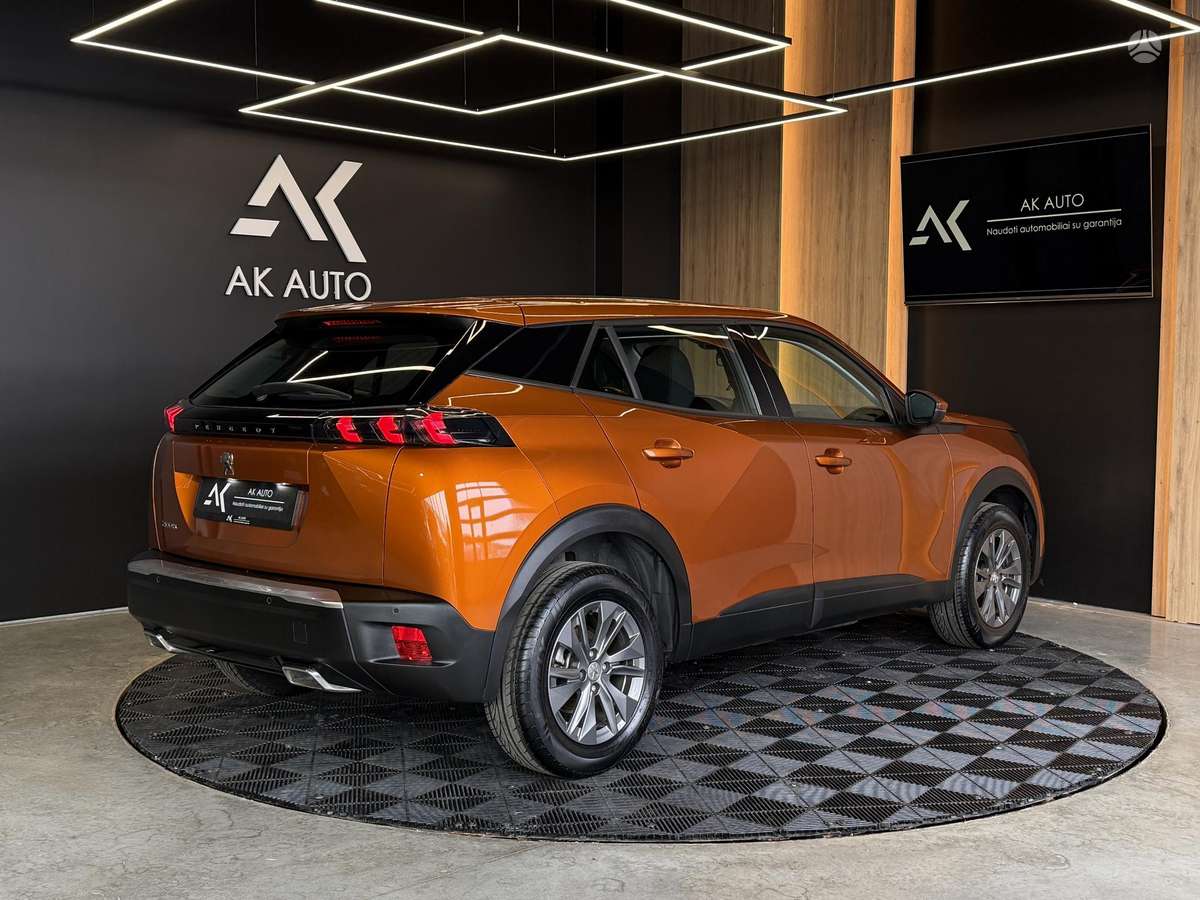 Peugeot 2008 - 12