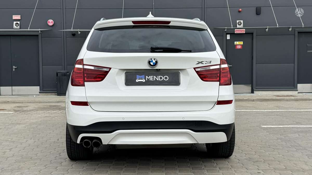 BMW X3, 2.0 l., off-road / crossover