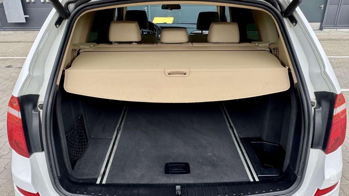 BMW X3, 2.0 l., off-road / crossover