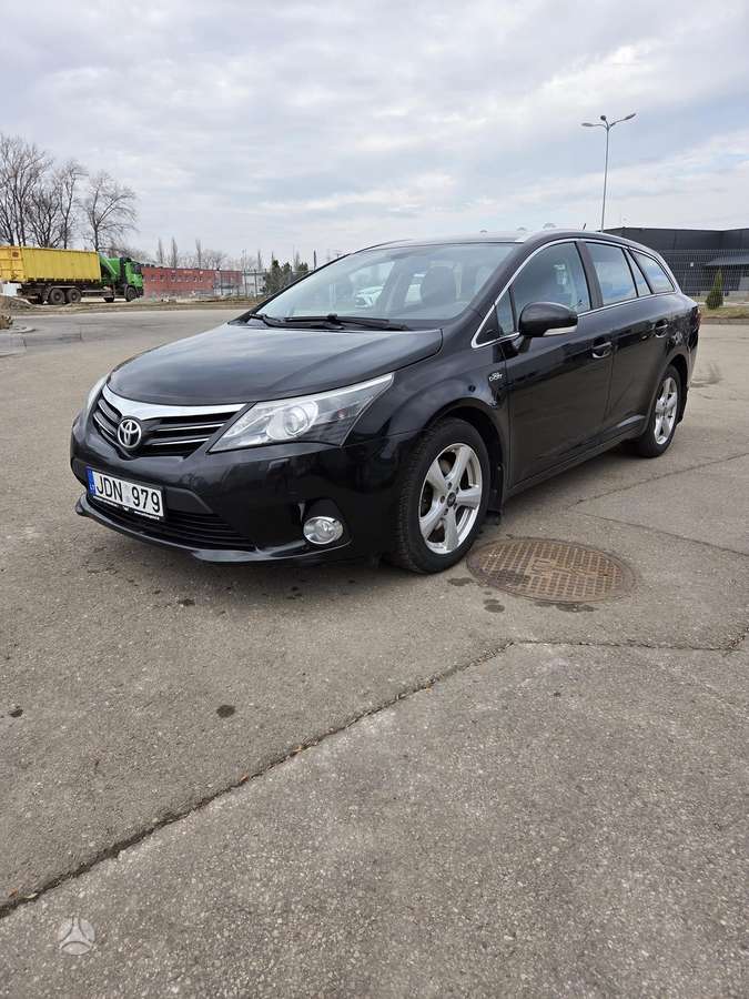 Toyota Avensis, 2.2 l., Универсал