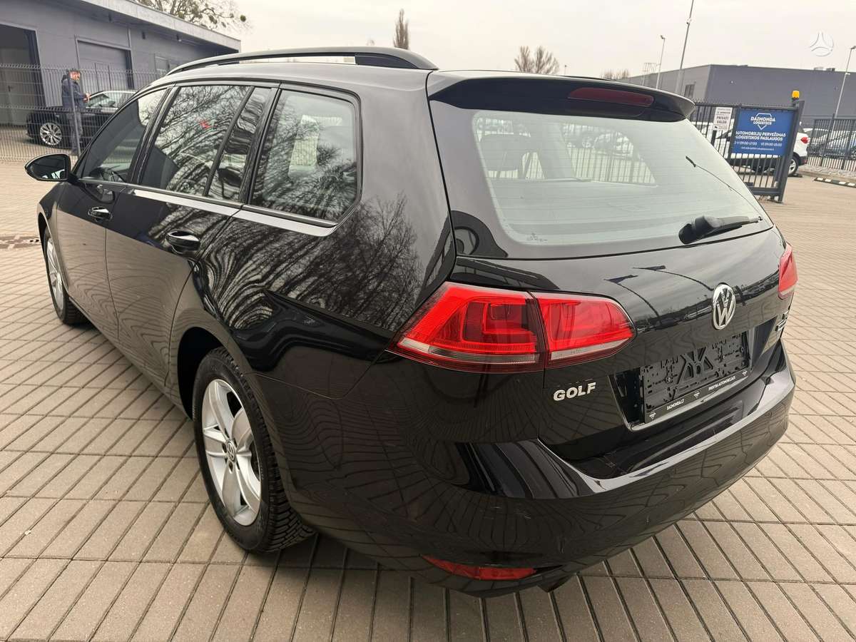Volkswagen Golf, 1.2 l., Универсал
