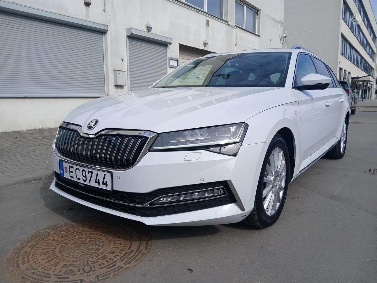 Škoda Superb - 7