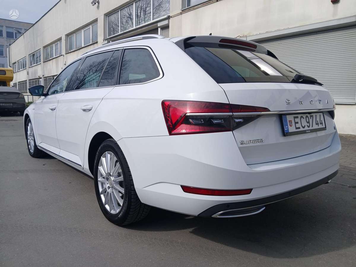 Škoda Superb - 9