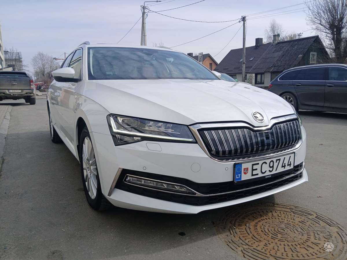 Škoda Superb - 6