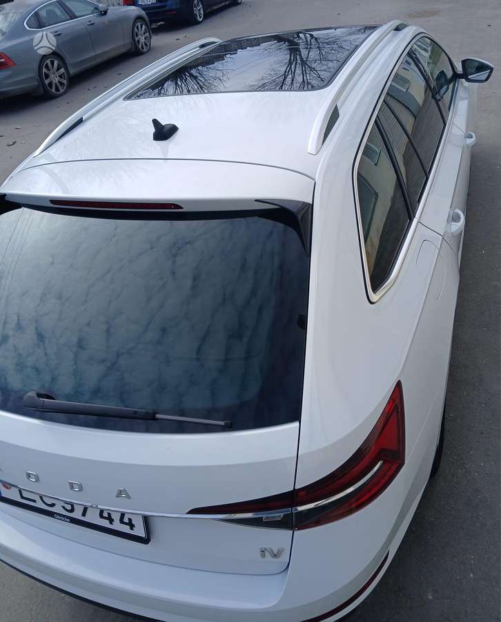 Škoda Superb - 10