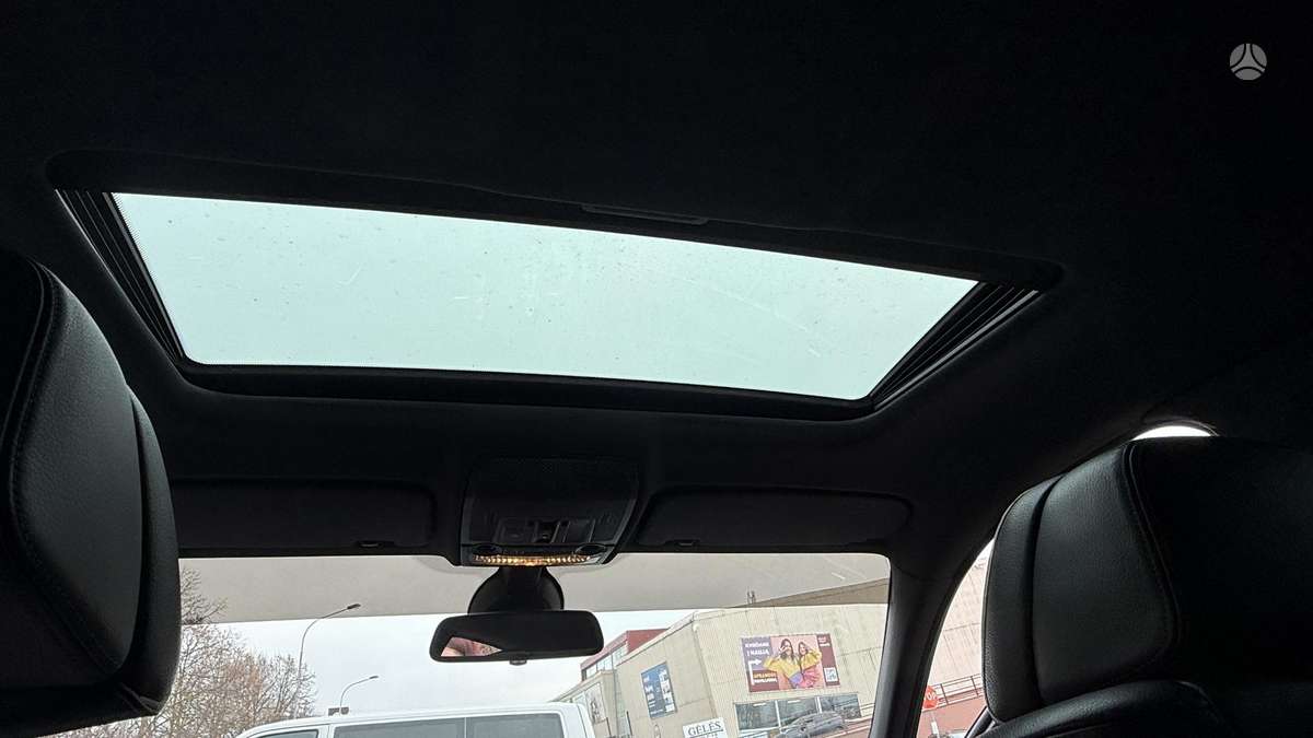 BMW X6, 4.4 l., off-road / crossover