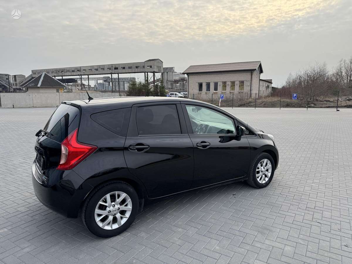 Nissan Note, 1.5 l., Хэтчбек