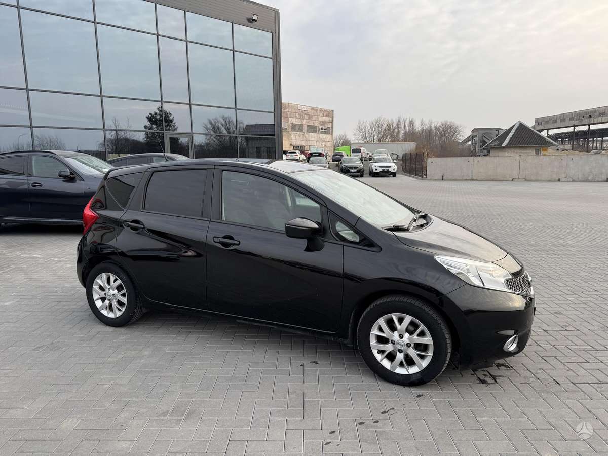 Nissan Note, 1.5 l., Хэтчбек