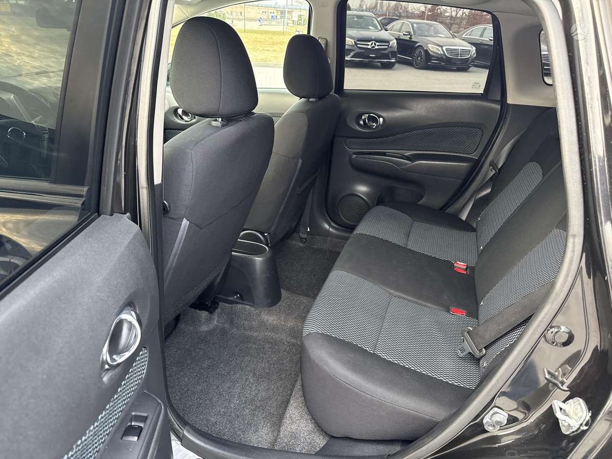 Nissan Note, 1.5 l., Хэтчбек