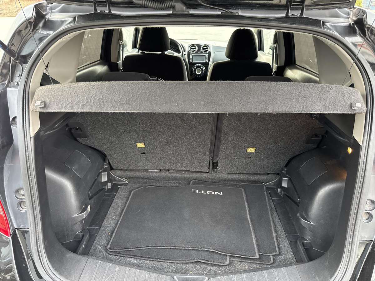 Nissan Note, 1.5 l., Хэтчбек