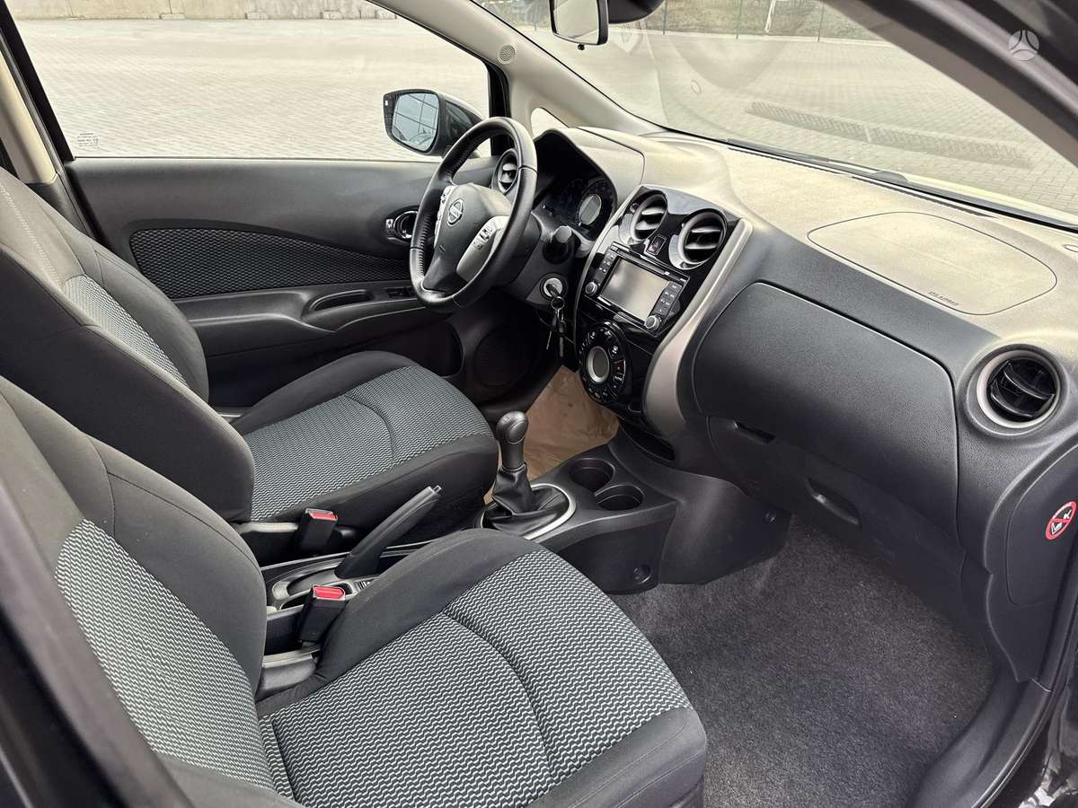 Nissan Note, 1.5 l., Хэтчбек