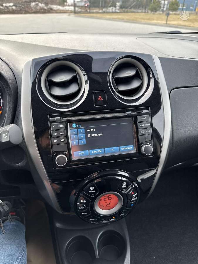Nissan Note, 1.5 l., Хэтчбек