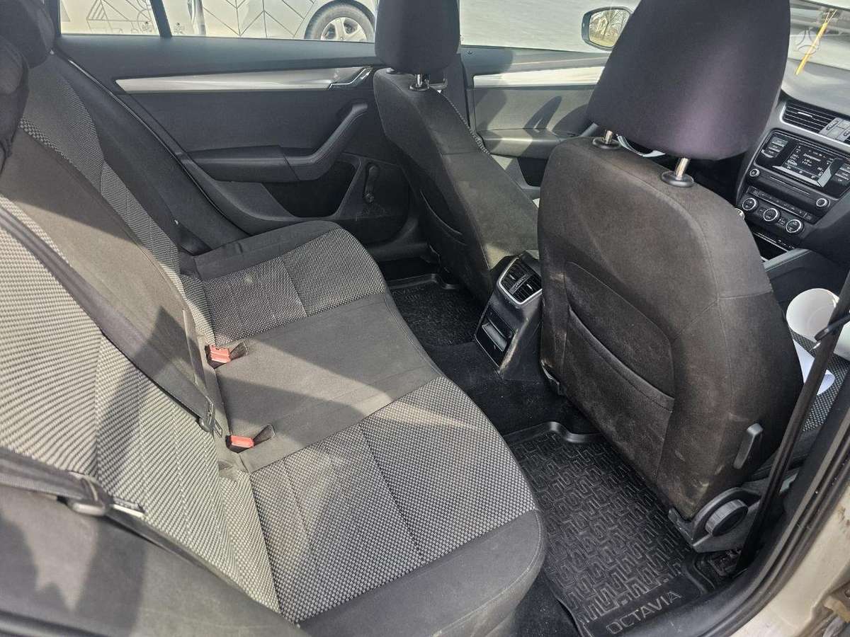 Skoda Octavia, 1.6 l., Универсал
