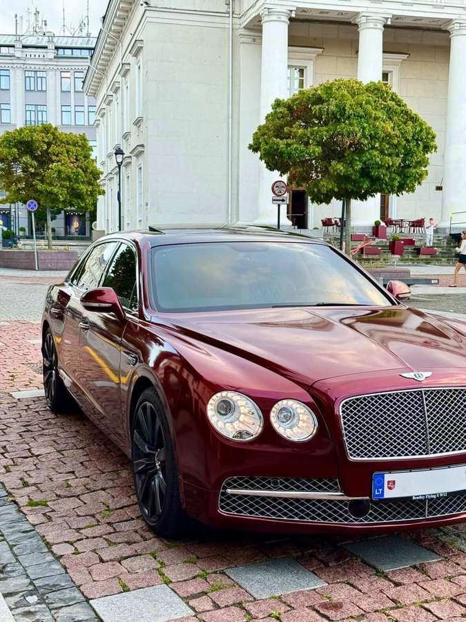 Bentley Flying Spur, 6.0 l., limousine