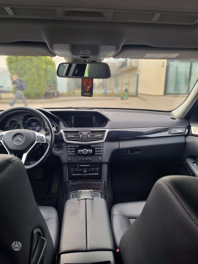 Mercedes-Benz E220, 2.1 l., Универсал