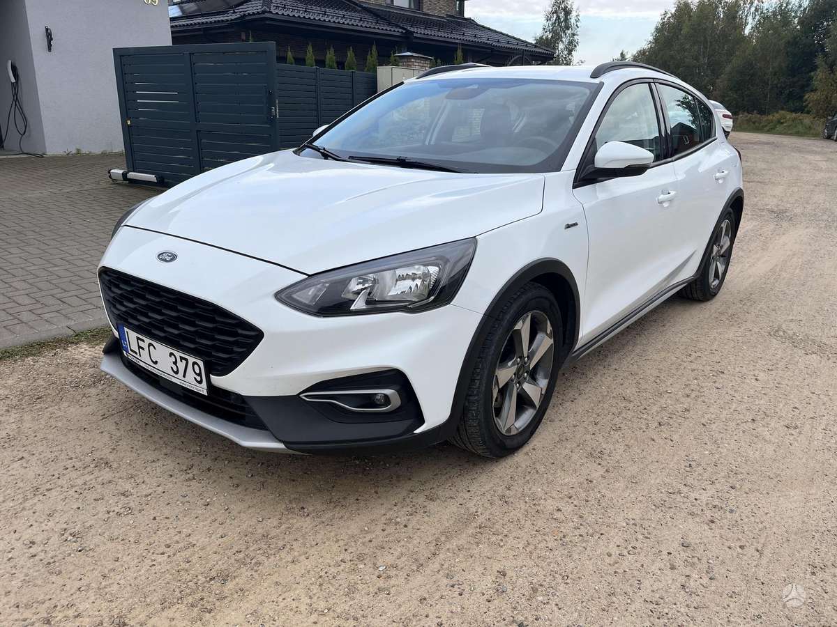 Ford Focus, 1.0 l., Хэтчбек