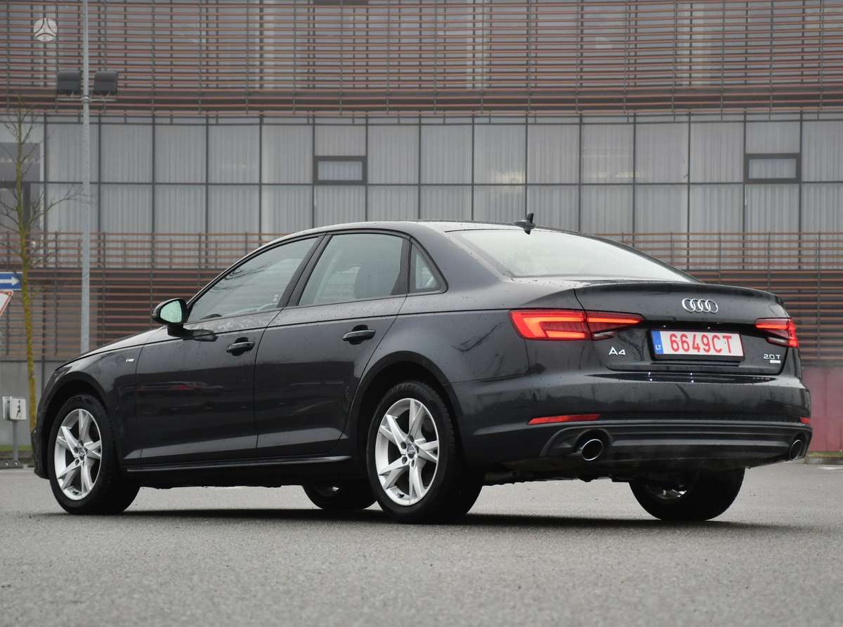 Audi A4, 2.0 l., saloon / sedan