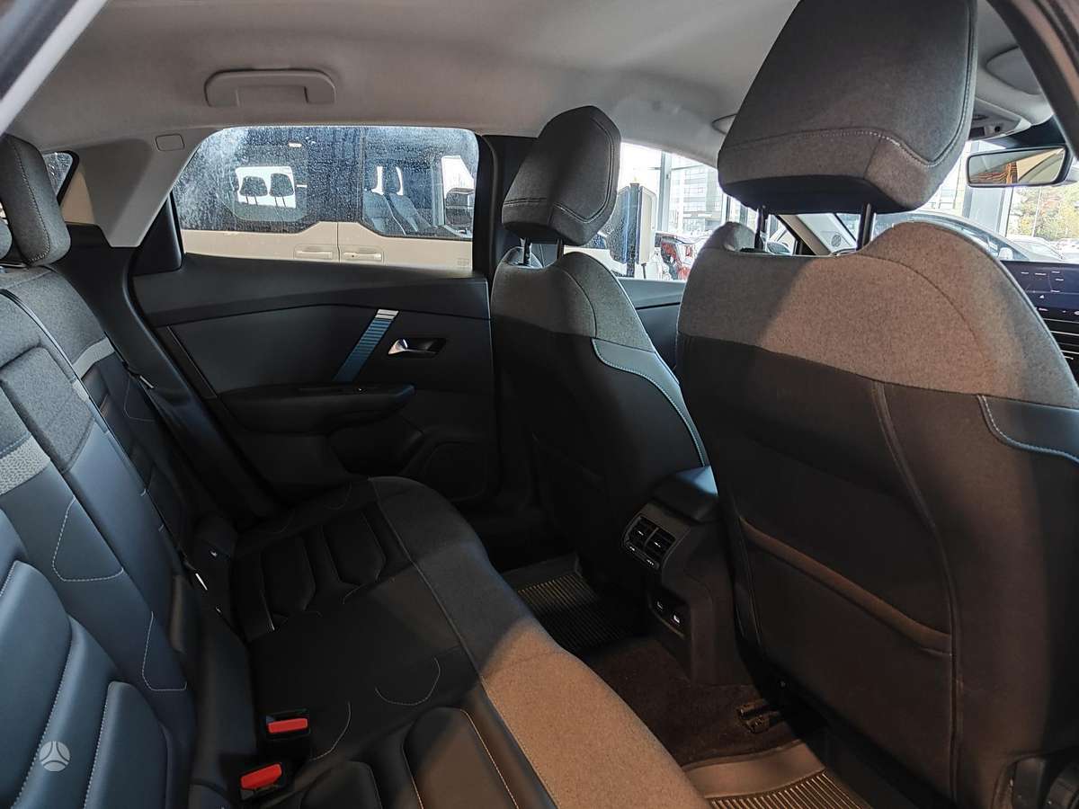 Citroen e-C4, 50 kWh, hatchback