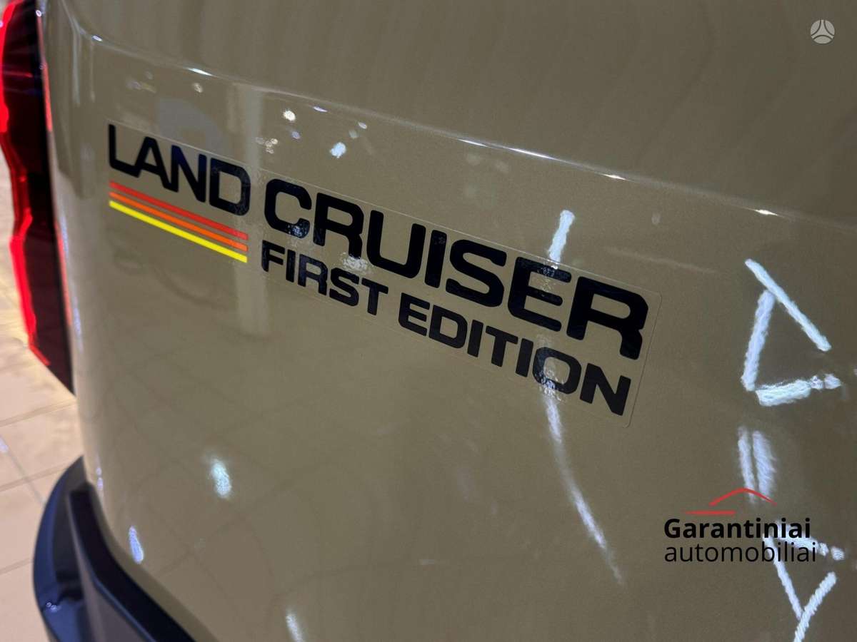 Toyota Land Cruiser - 3