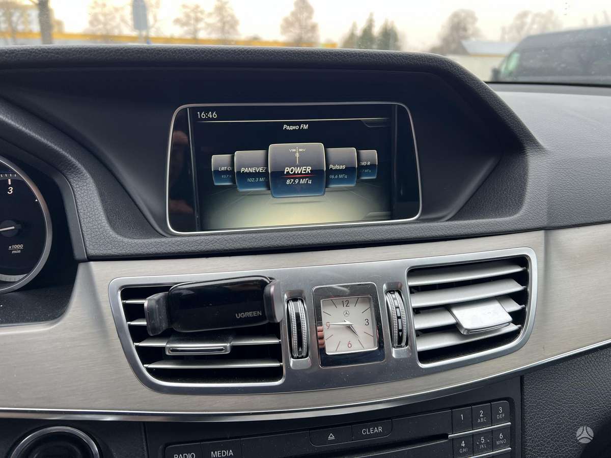 Mercedes-Benz E200, 2.1 l., Универсал