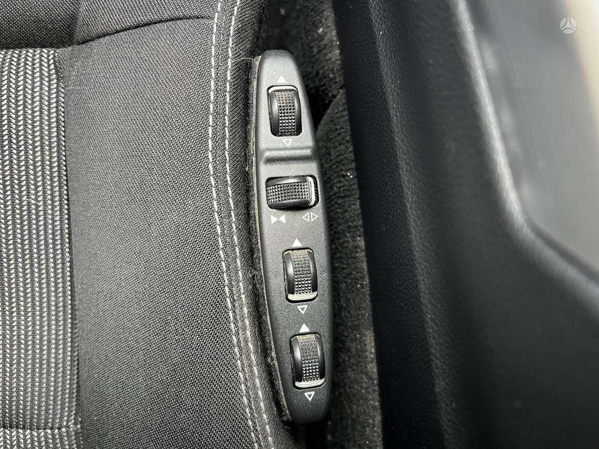 Mercedes-Benz E200, 2.1 l., Универсал