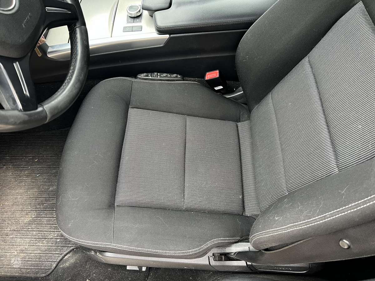 Mercedes-Benz E200, 2.1 l., Универсал
