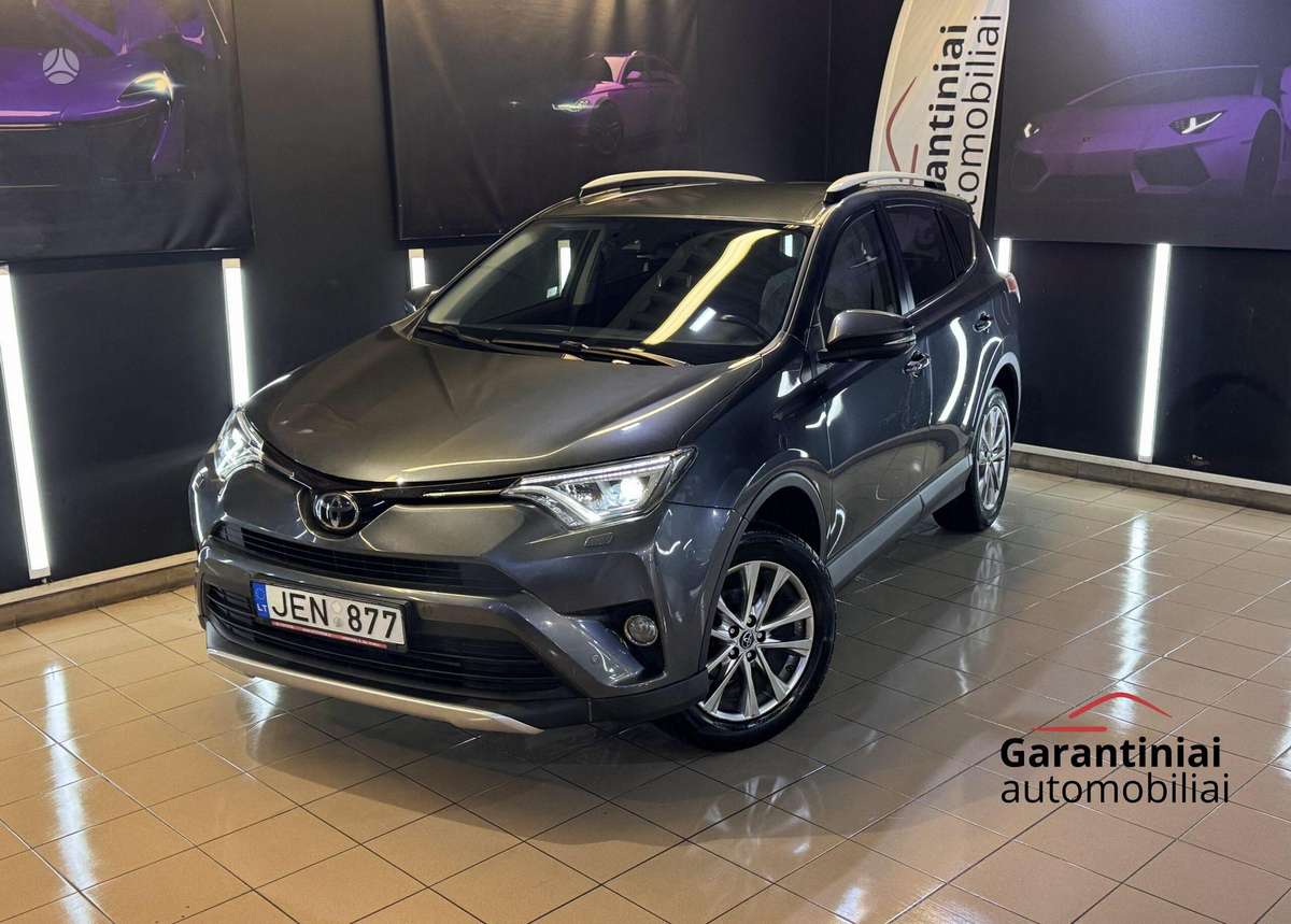 Toyota RAV4 - 1