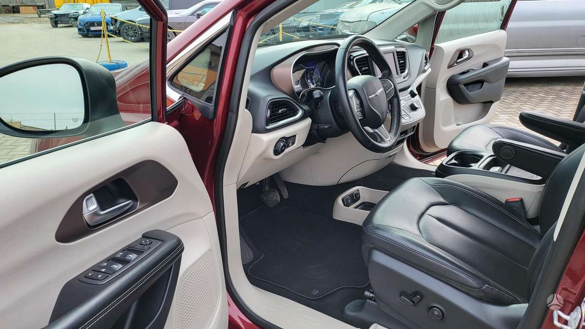 Chrysler Pacifica, 3.6 l., mpv / minivan