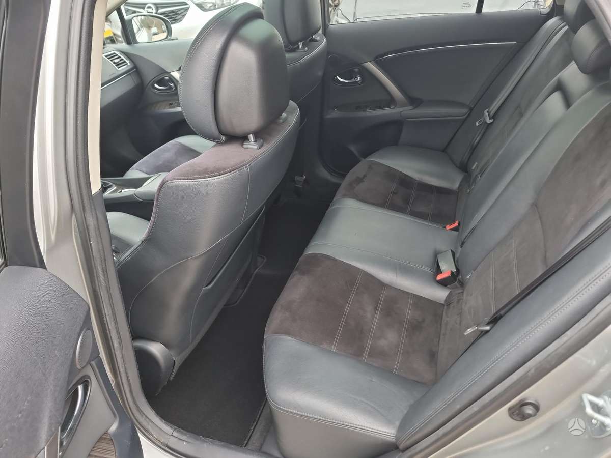 Toyota Avensis, 2.0 l., Универсал