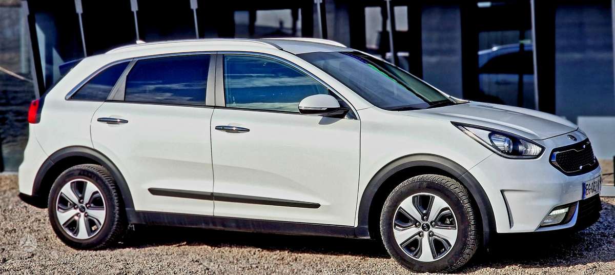 Kia Niro, 1.6 l., hatchback