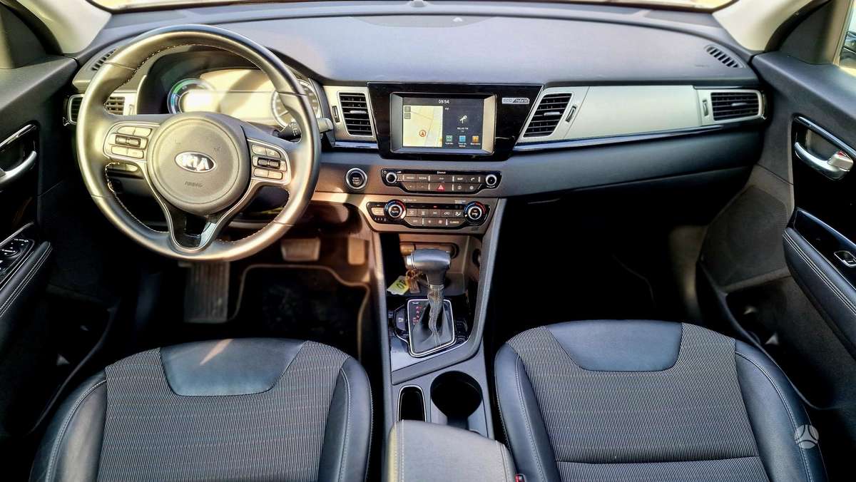 Kia Niro, 1.6 l., hatchback