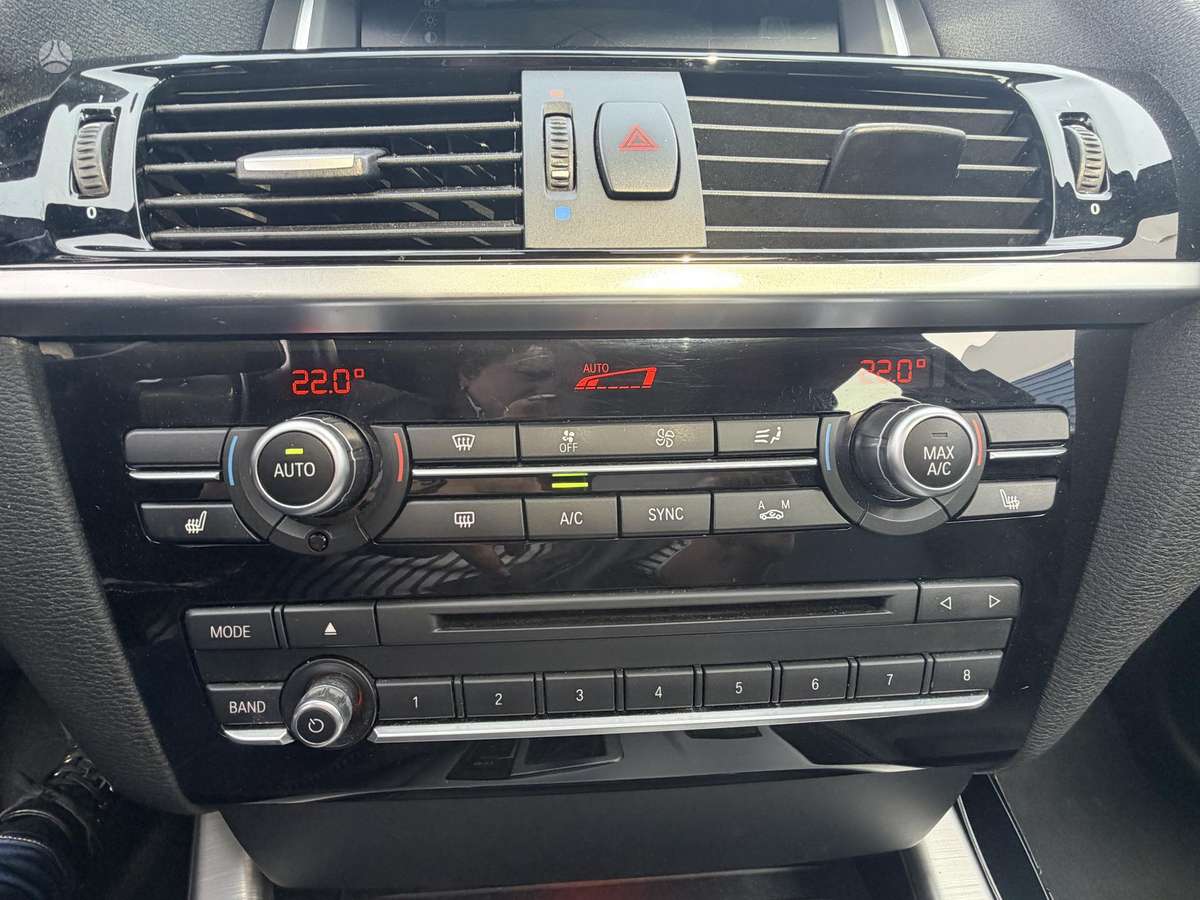 BMW X4, 3.0 l., off-road / crossover