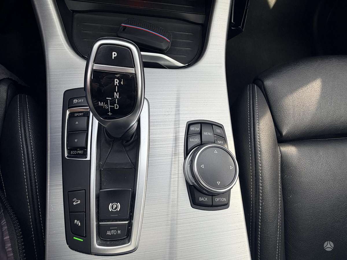 BMW X4, 3.0 l., off-road / crossover