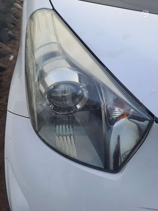 Toyota iQ, 1.0 l., hatchback