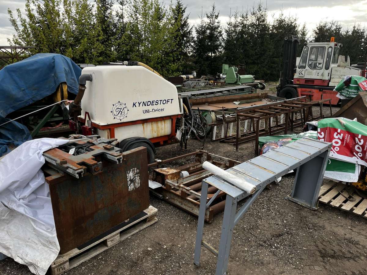 Överum Tive, spreaders