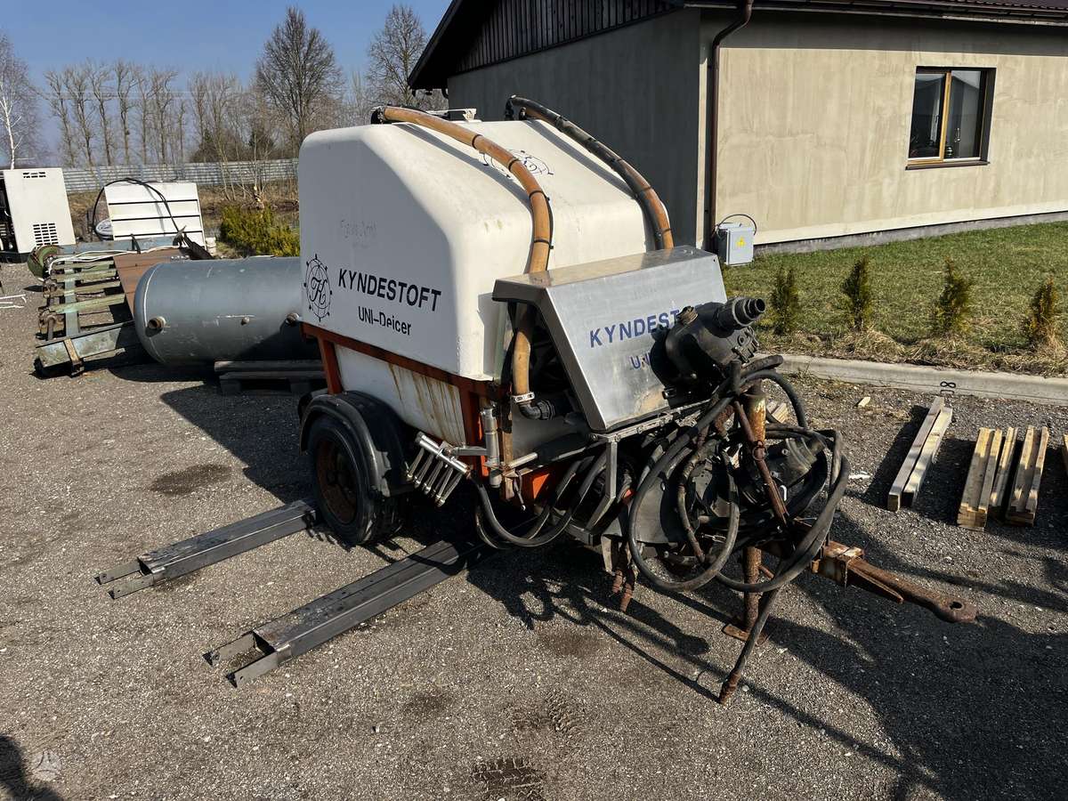 Överum Tive, spreaders