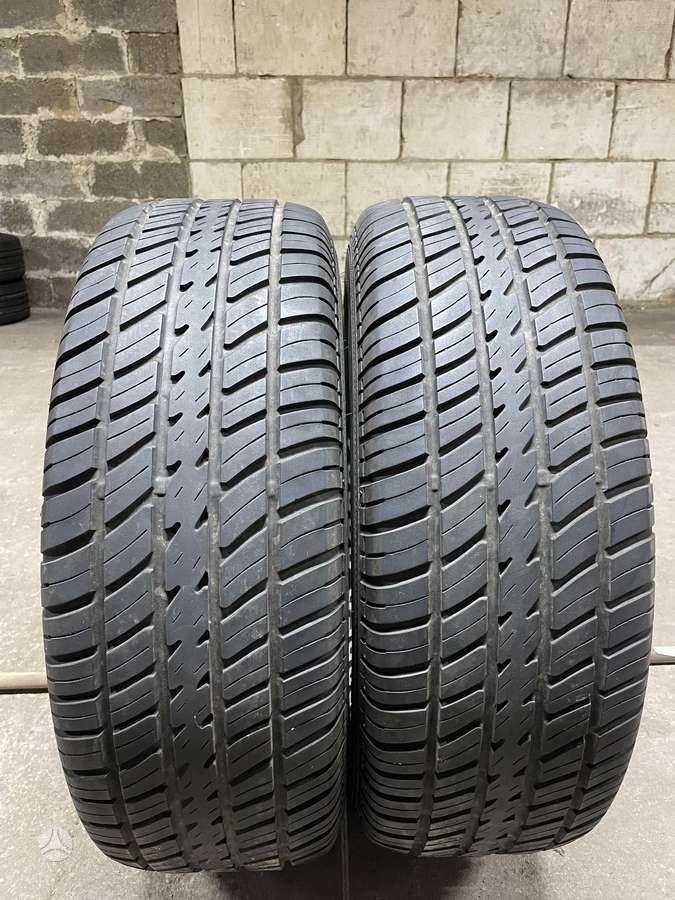 Cooper Cobra, summer 235/70 R15