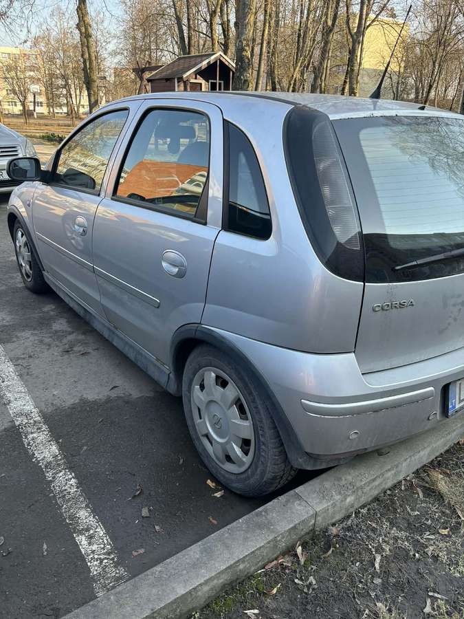 Opel Corsa, 1.2 l., hatchback